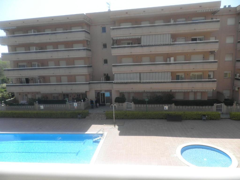 Rvhotels Apartamentos Ses Illes 布拉内斯 外观 照片