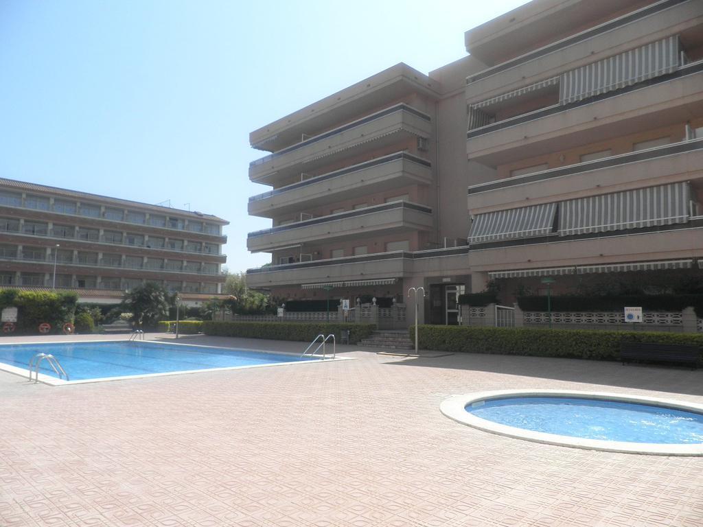 Rvhotels Apartamentos Ses Illes 布拉内斯 外观 照片